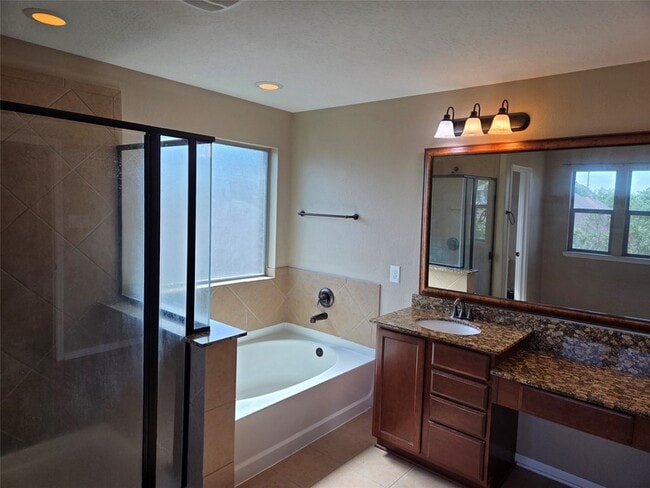 Building Photo - 19510 Dunlay Springs Dr