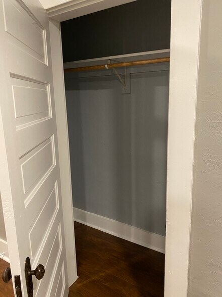 Closet 1 - 919 Massachusetts St