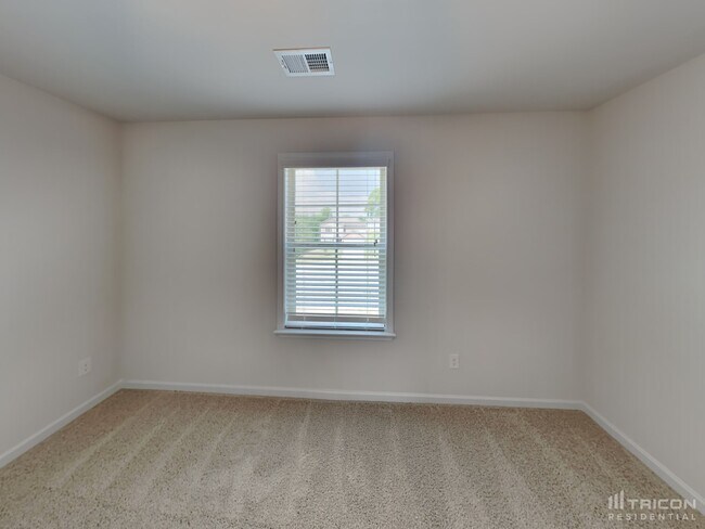 Building Photo - 83 Leyland Court Dallas GA