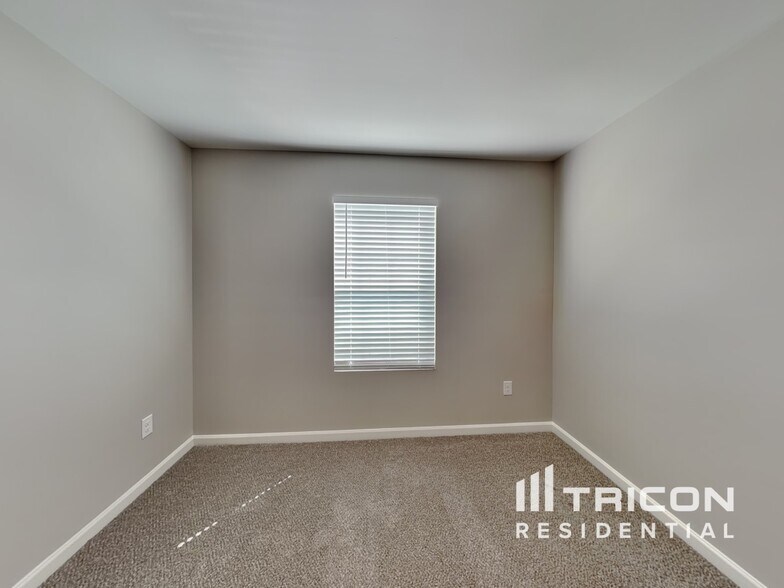 Building Photo - 146 Bennett Way