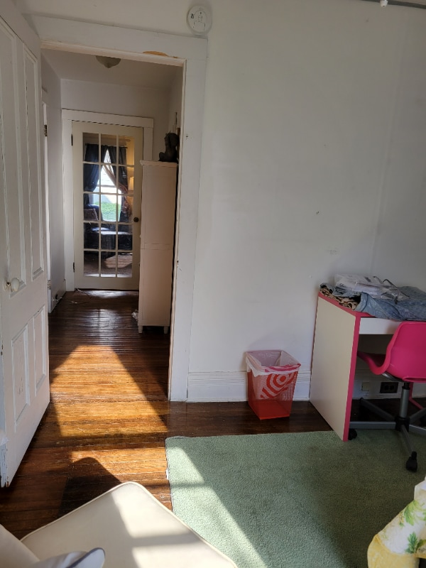 Building Photo - 58 W 6th St