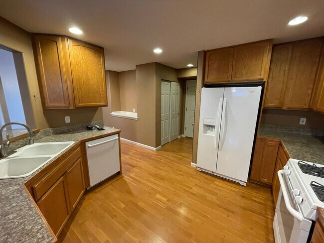 Building Photo - 3502 Marion Way