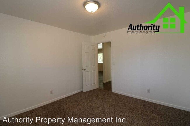 Building Photo - 3 br, 2 bath House - 2159 Washington Ave