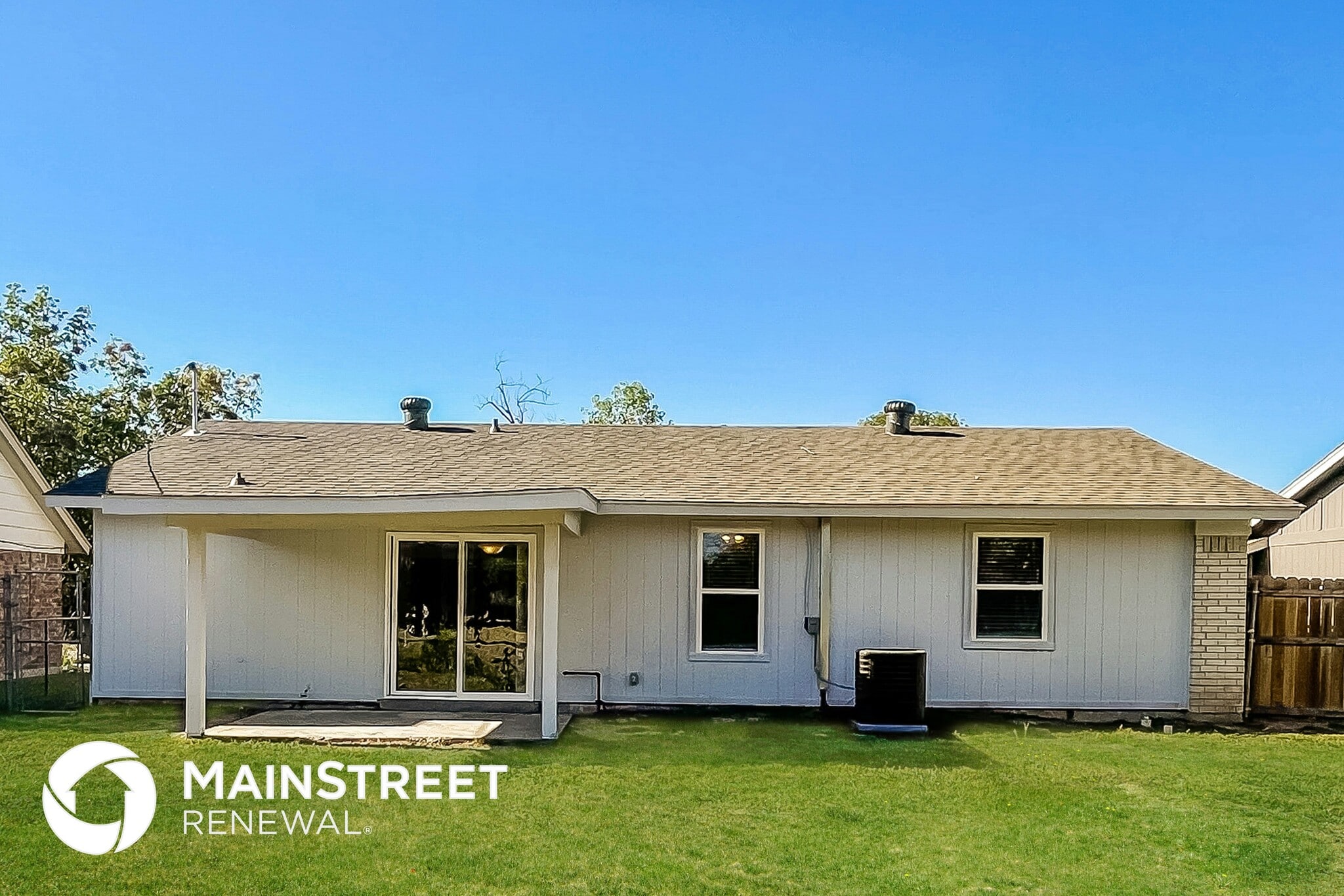 Building Photo - 12920 Spring Oak Dr