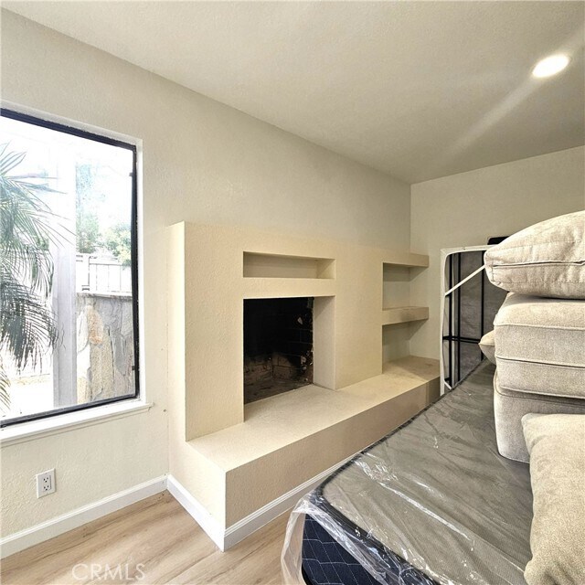 Building Photo - 289 S Solomon Dr