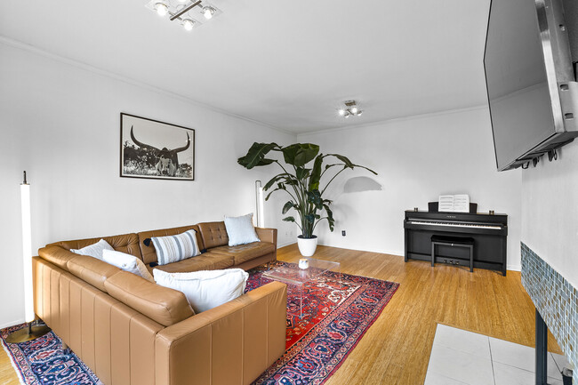 Building Photo - 1707 Spyglass Dr