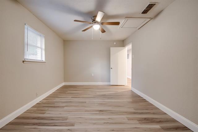 Building Photo - 3912 Lakewood Dr