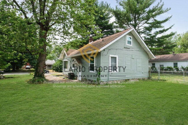Building Photo - Cozy 3 Bedroom, 1 Bathroom Home Available ...