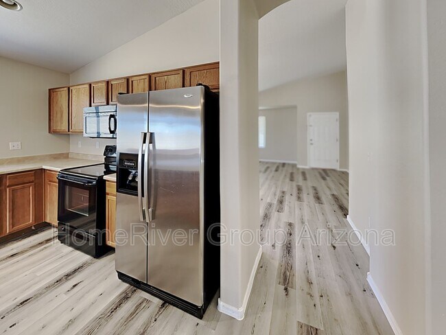 Building Photo - 21424 N 120th Ln