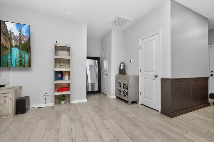 Building Photo - 29 Keowee Ln