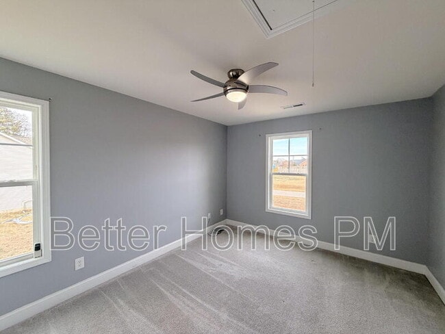 Building Photo - 9058 White Oak Hill Rd