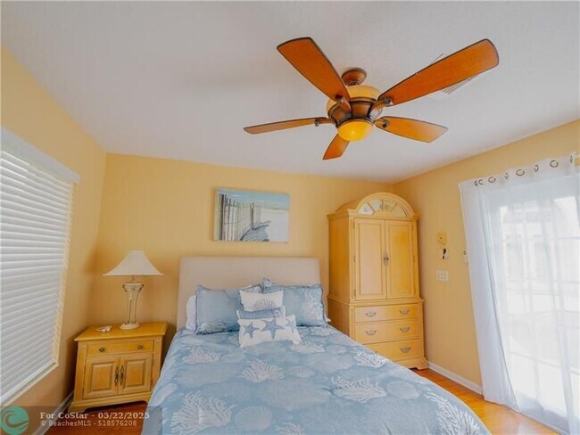 Building Photo - 20107 Ocean Key Dr