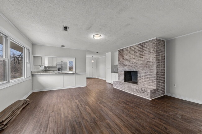 Building Photo - 1435 Auten Rd