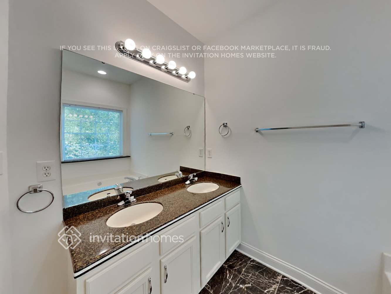 Building Photo - 127 Alfara Ln
