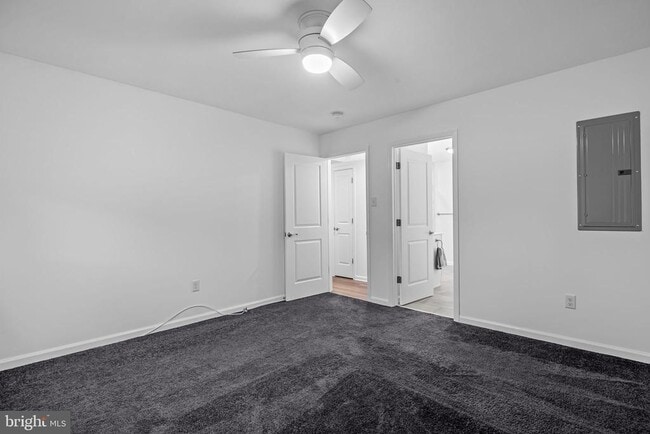 Building Photo - 604 Iva Ln