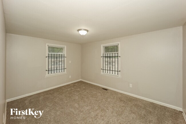 Building Photo - 4705 Bailey St SW