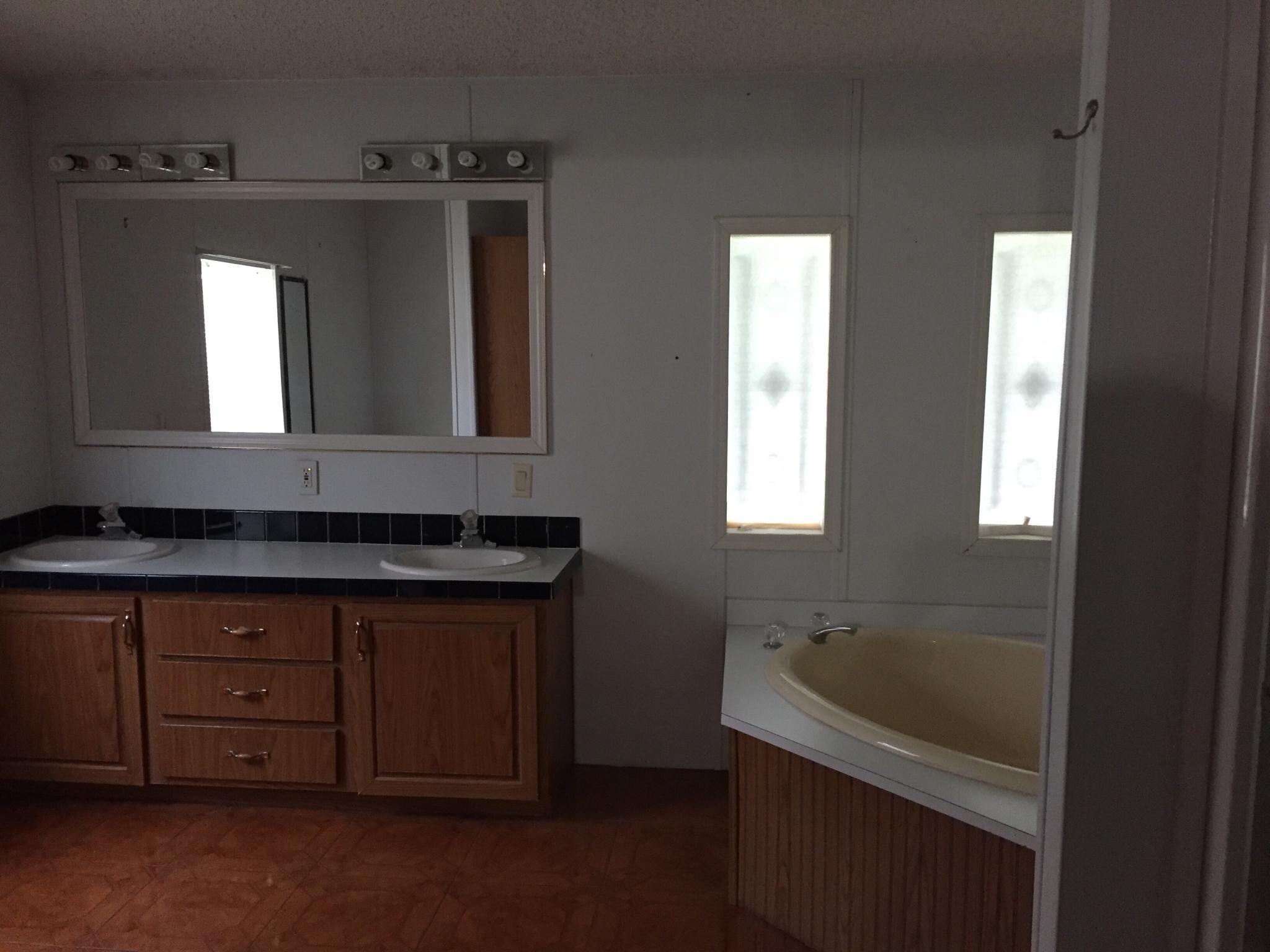 Building Photo - 7610 Plumwood Dr