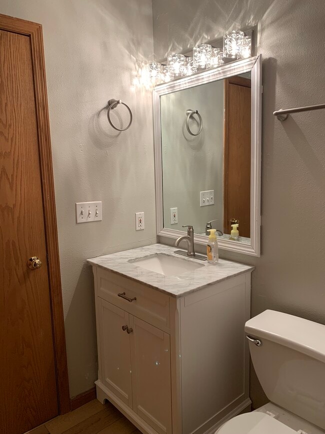Upstairs bathroom - 2520 Walden Rd