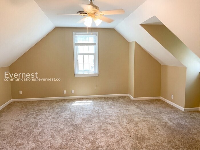 Building Photo - 1203 Countryside Dr