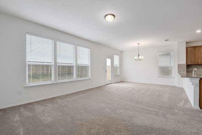 Building Photo - 8200 Knoxville Trl