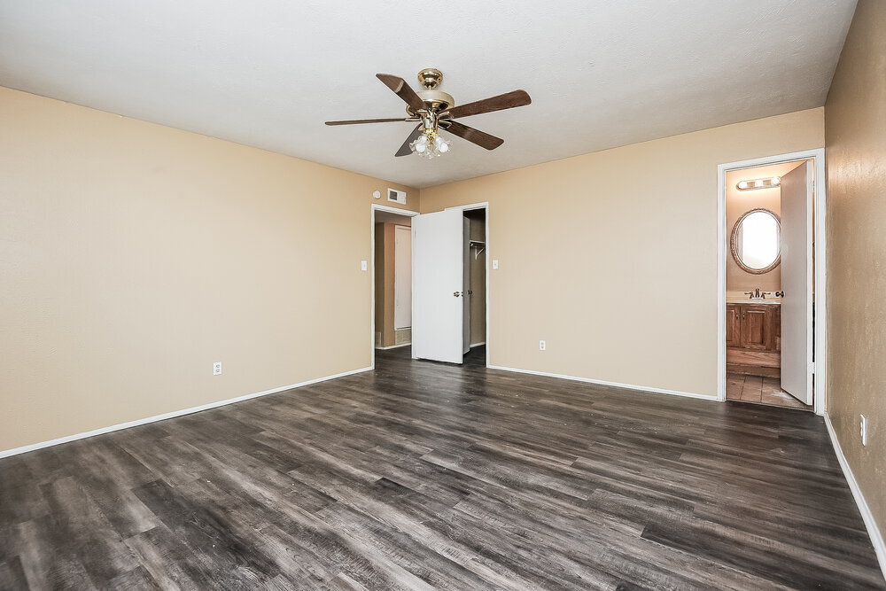 Building Photo - 7609 Xavier Dr