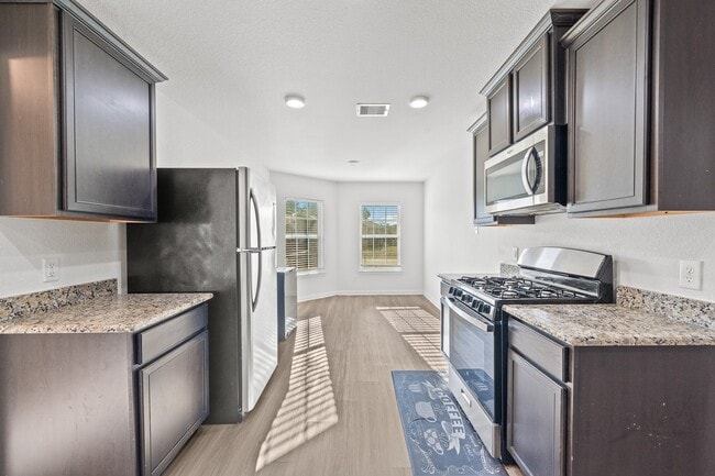 Building Photo - 20742 Nala Bear Dr