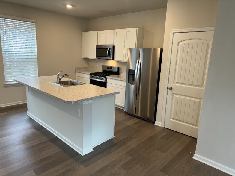 Building Photo - 55 Citrus Dr