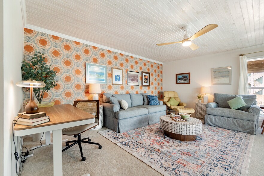 Building Photo - 1100 Fort Pickens Rd