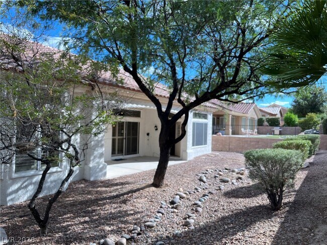 Building Photo - 2929 Faiss Dr