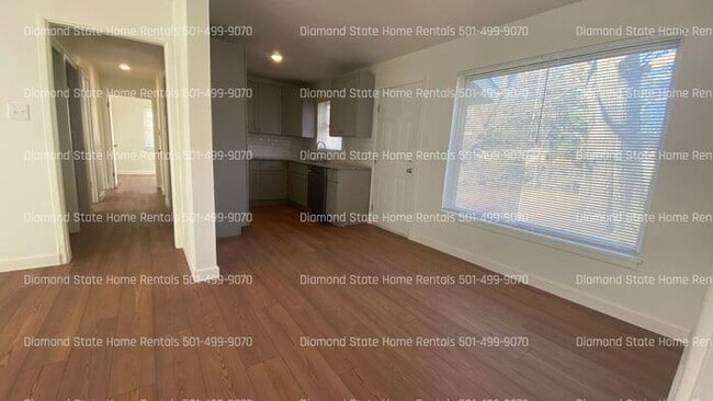 Building Photo - 27 Barbara Dr