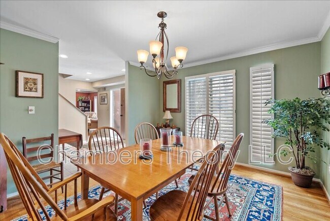 Building Photo - 8709 Hidden Hill Ln