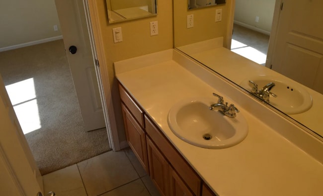 Building Photo - 4081 St Remy Ct