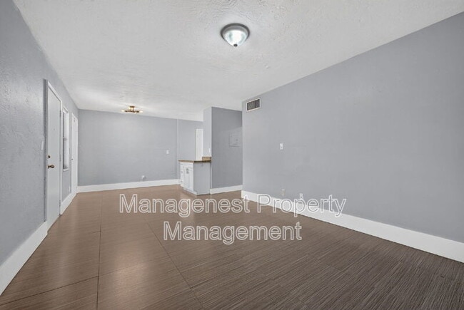 Building Photo - 8701 SW 141st St
