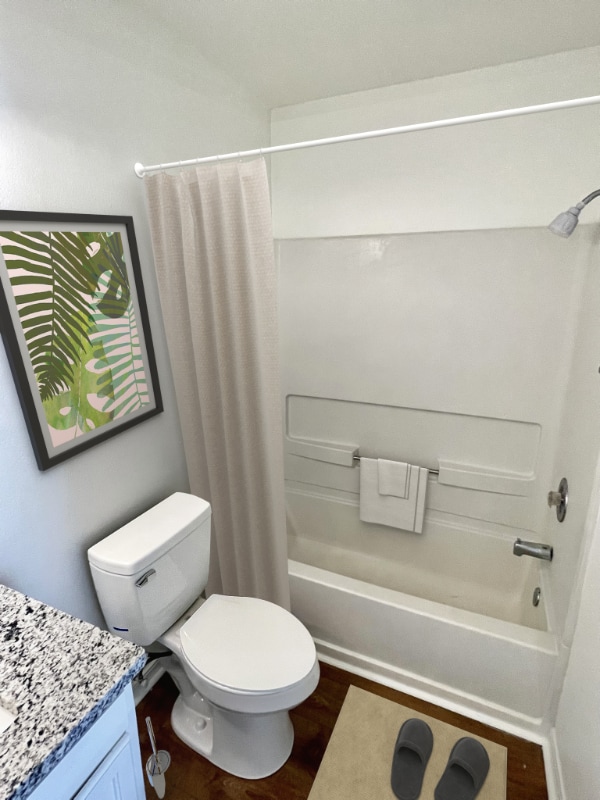 Building Photo - 4821 N Cedar St