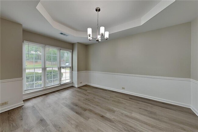 Building Photo - 423 Evans Mill Dr