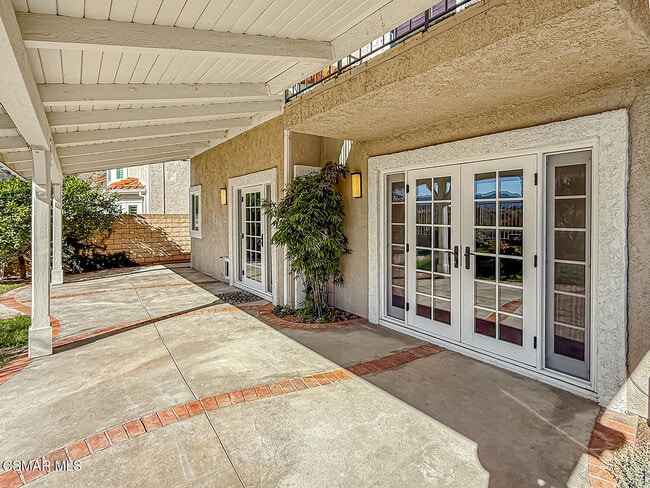 Building Photo - 12057 Falcon Crest Way