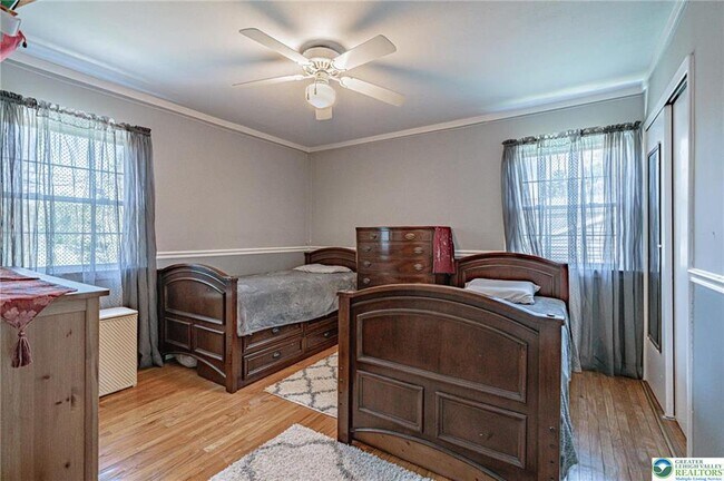 Building Photo - 2627 Nottingham Rd