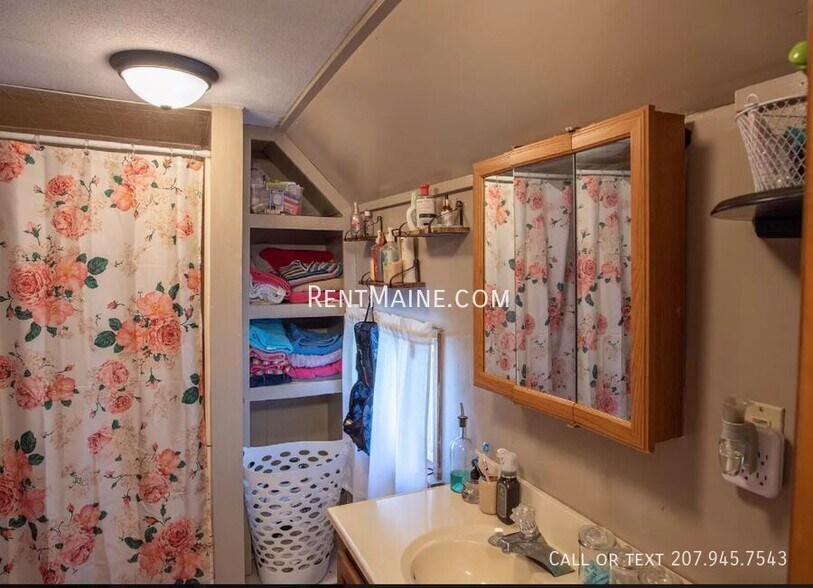 Building Photo - 78 Seventh St.