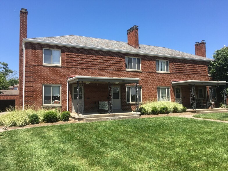 Primary Photo - 2111 Ridgeview Rd