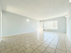 Building Photo - 8118 Stanford Ave