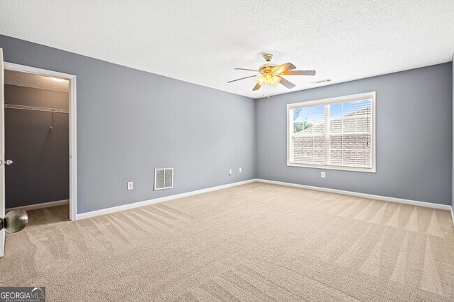Building Photo - 5955 Raventree Ct
