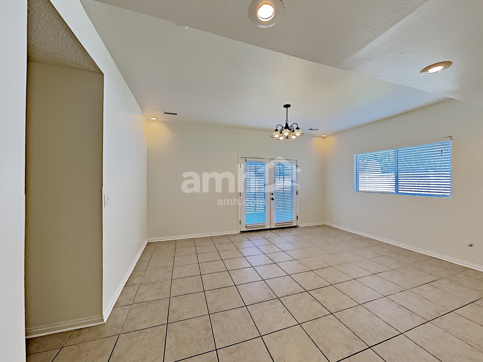 Building Photo - 2484 W 1325 N