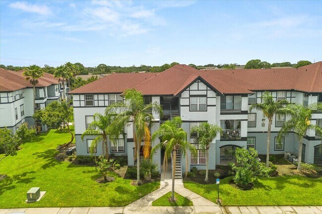 Building Photo - 3714 Palm Desert Ln