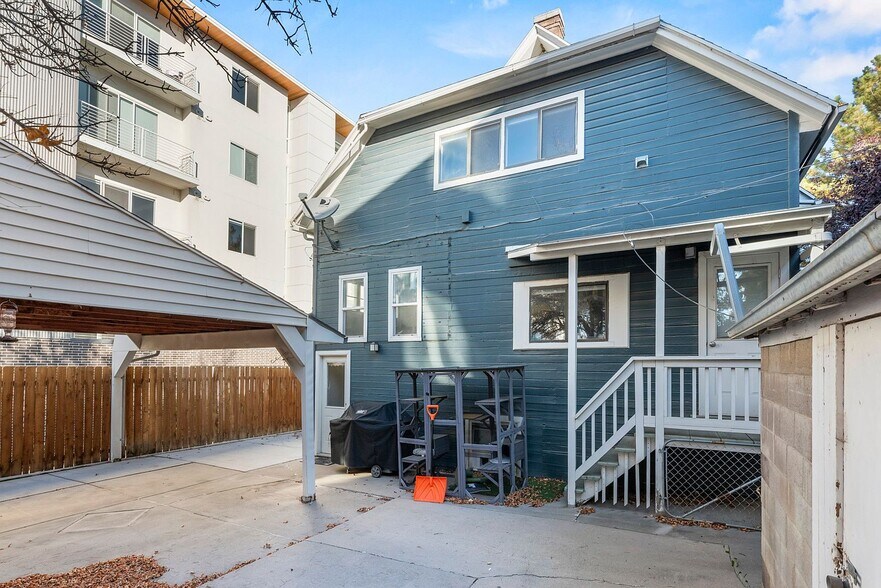 Building Photo - 253 W 600 N