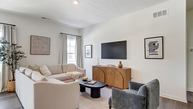 Building Photo - 406 Emily Dr