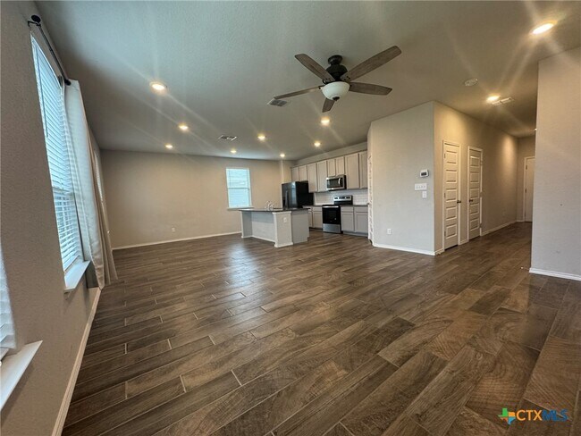Building Photo - 2548 Hiddenbrooke Trace