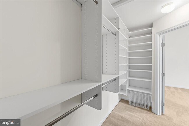 Building Photo - 20335 Briarcliff Terrace