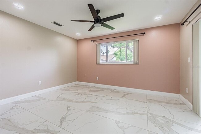 Building Photo - 8024 Las Cruces Ct