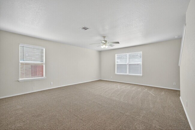 Building Photo - 7719 Mesquite Farm