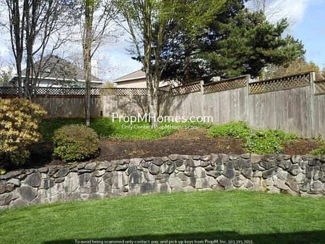 Building Photo - Wonderful Four Bedroom Home in Westlake!